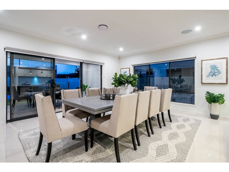 24 Meron Street, Southport QLD 4215