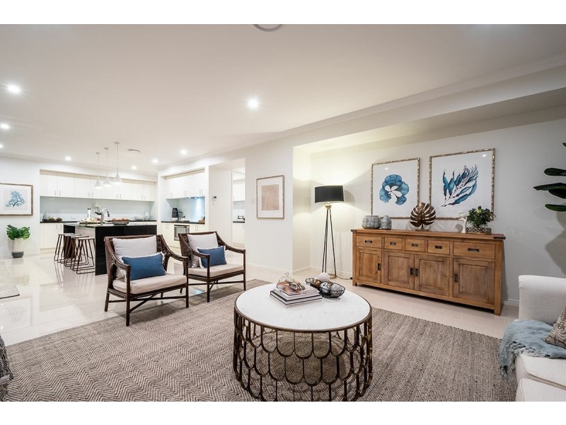 24 Meron Street, Southport QLD 4215