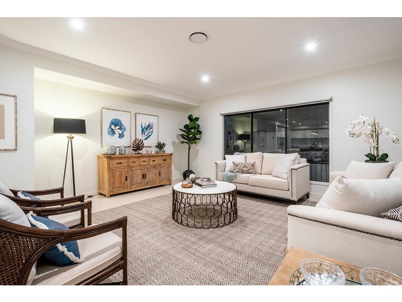 24 Meron Street, Southport QLD 4215