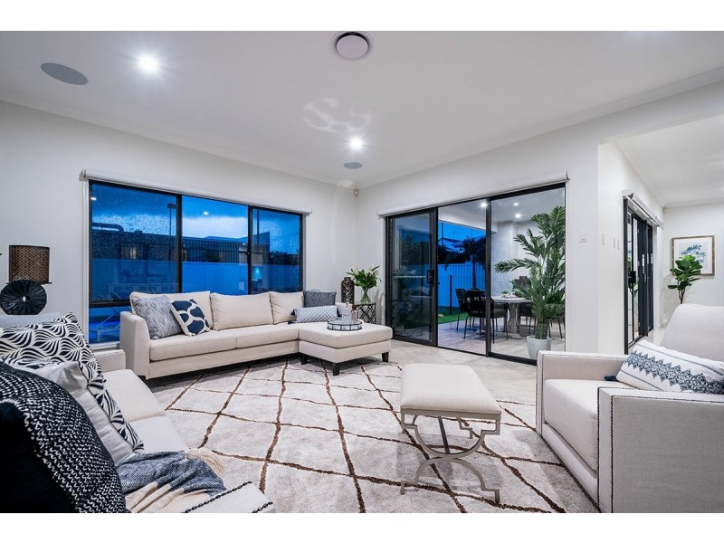 24 Meron Street, Southport QLD 4215