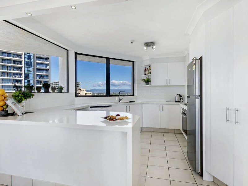 Unit 33/2981 Surfers Paradise Boulenard, Surfers Paradise QLD 4217