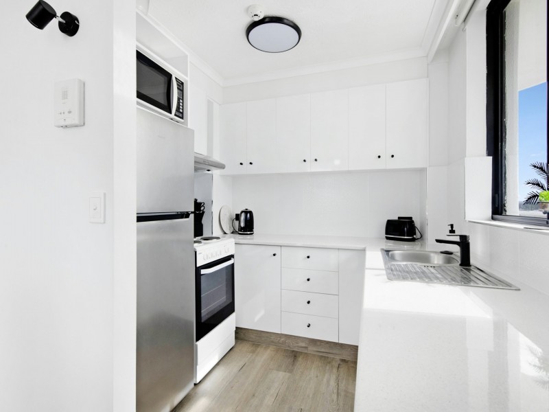 30/60 The Esplanade, Surfers Paradise QLD 4217