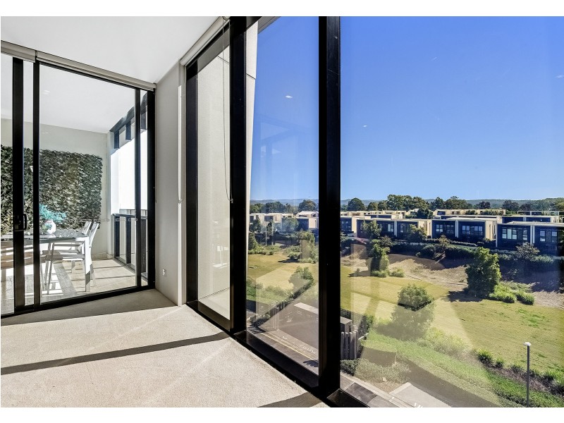 Unit 407E/1 Marina Drive, Benowa QLD 4217
