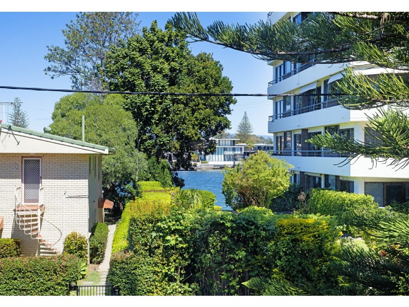 Unit 9/9 Holborow Close, Surfers Paradise QLD 4217