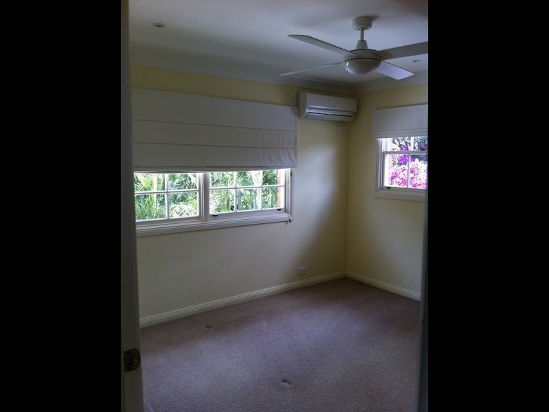 2 Kula Close, Benowa QLD 4217