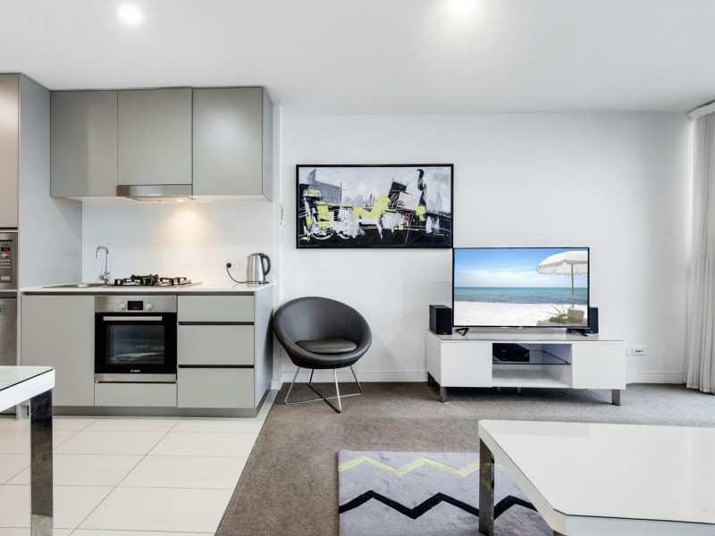 806/3440 Surfers Paradise Boulevard, Surfers Paradise QLD 4217