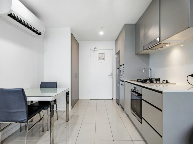 806/3440 Surfers Paradise Boulevard, Surfers Paradise QLD 4217