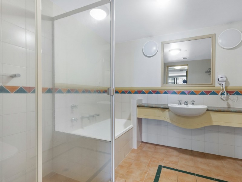 809/5-19 Palm Avenue, Surfers Paradise QLD 4217