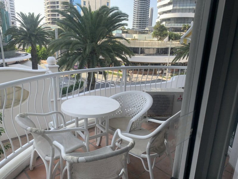2213/24-26 Queensland Avenue, Broadbeach QLD 4218