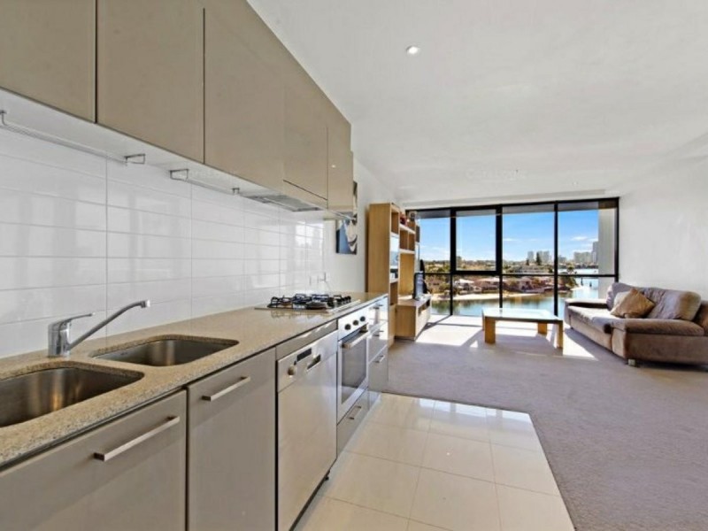 4 Wahroonga Place, Surfers Paradise QLD 4217