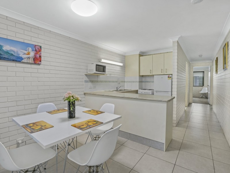 33/24 Trickett Street, Surfers Paradise QLD 4217