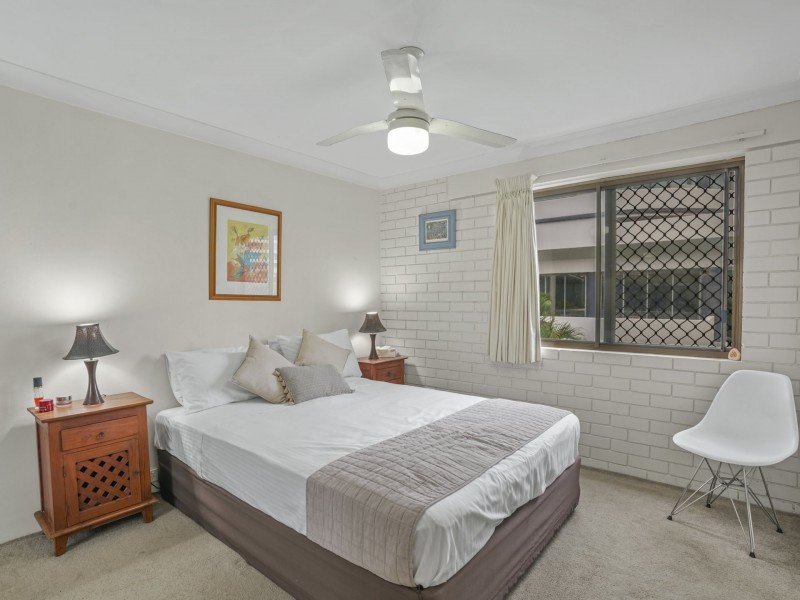 33/24 Trickett Street, Surfers Paradise QLD 4217