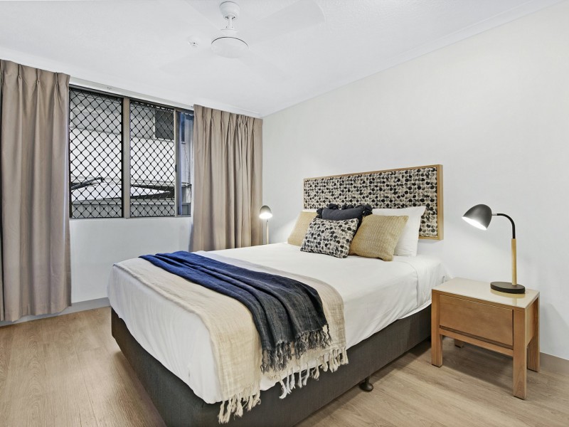 Apartment 15/38 Enderley Avenue, Surfers Paradise QLD 4217