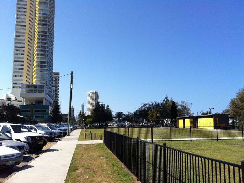 19/171 Old Burleigh Road, Broadbeach QLD 4218