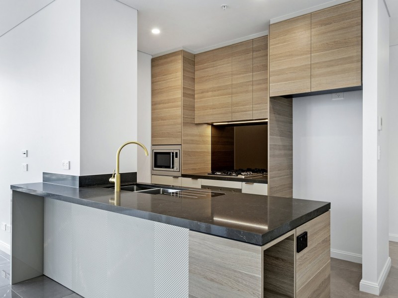 84 The Esplanade, Surfers Paradise QLD 4217