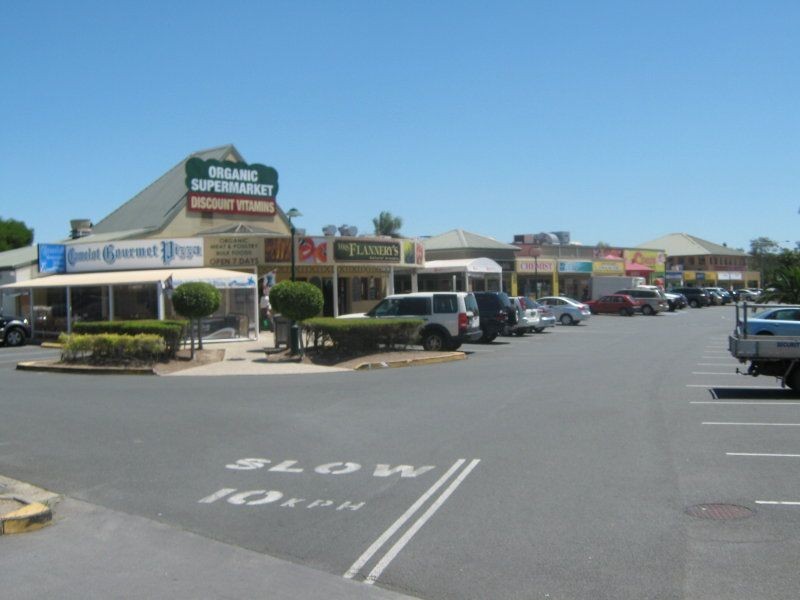 138 Slatyer Avenue, Benowa QLD 4217