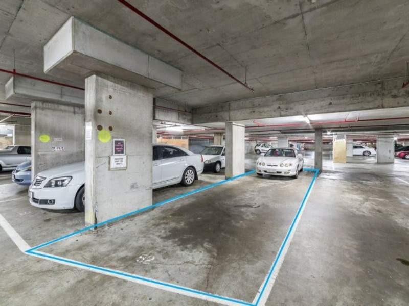 119/1-8 Paradise Island, Surfers Paradise QLD 4217