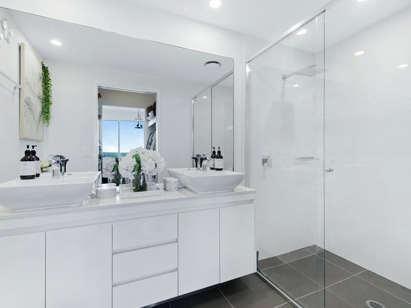 808/43 Harbour Town Drive, Biggera Waters QLD 4216