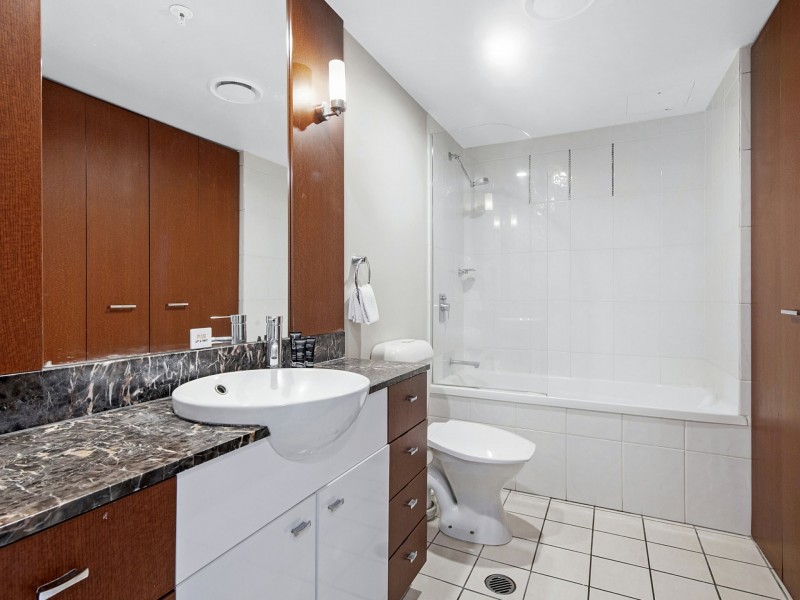 3136/23 Ferny Avenue, Surfers Paradise QLD 4217