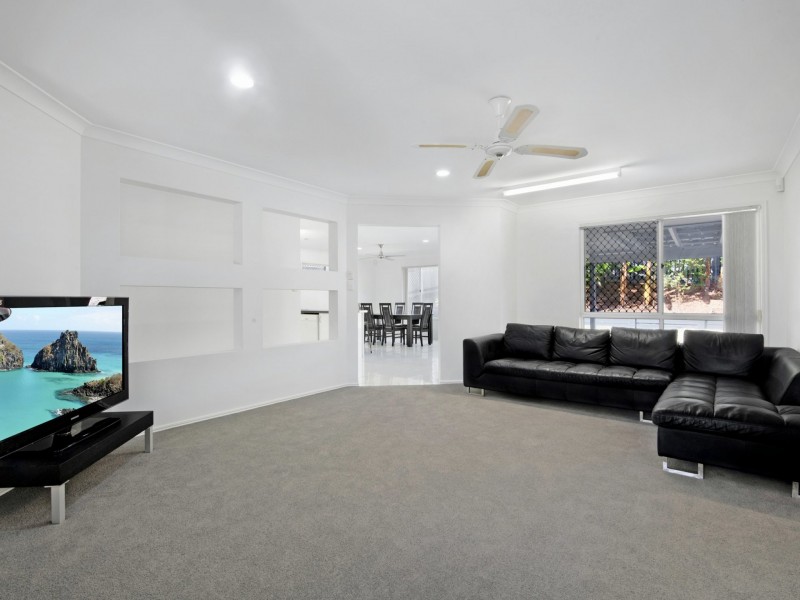 48 Wintergreen Drive, Parkwood QLD 4214