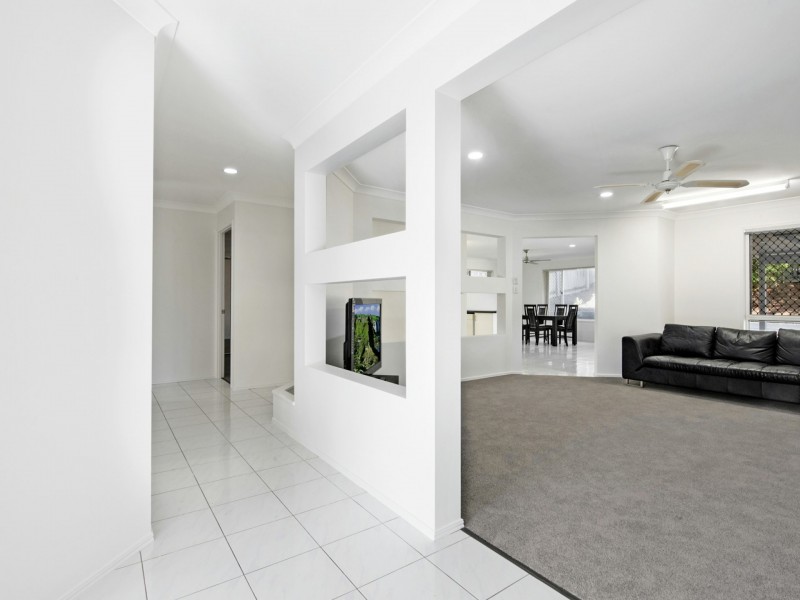 48 Wintergreen Drive, Parkwood QLD 4214