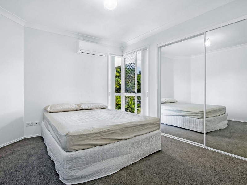 48 Wintergreen Drive, Parkwood QLD 4214