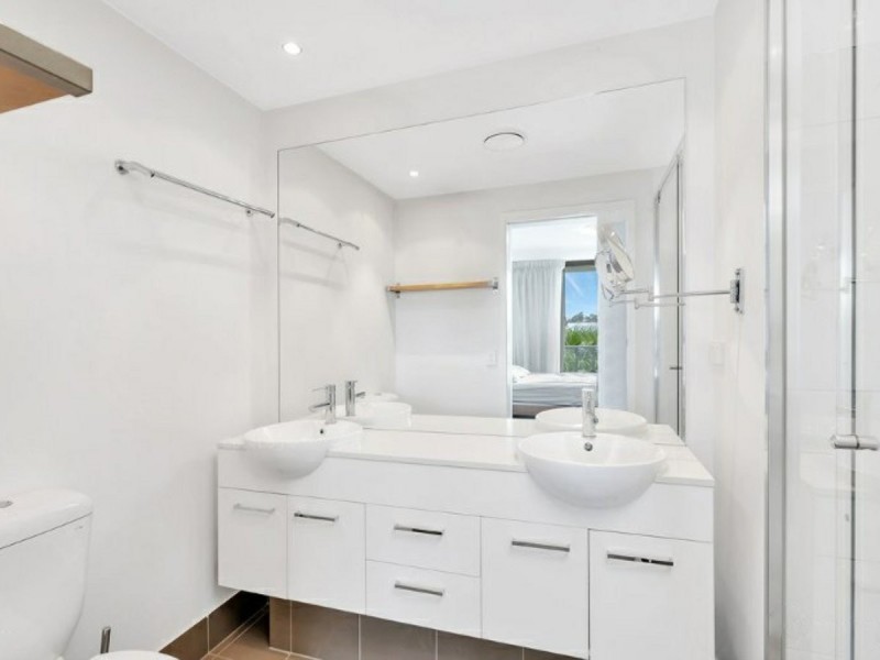 106/41 Harbour Town Drive, Biggera Waters QLD 4216