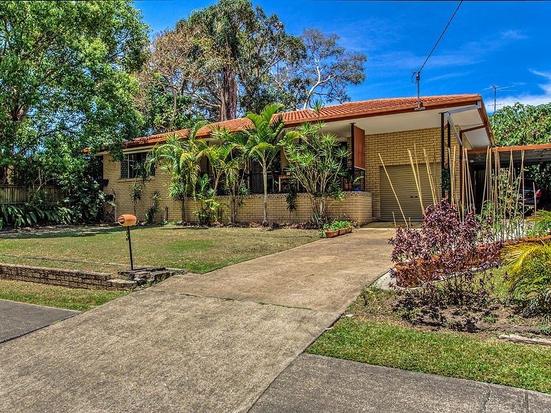 30 Nyora Street, Southport QLD 4215