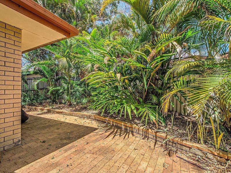30 Nyora Street, Southport QLD 4215