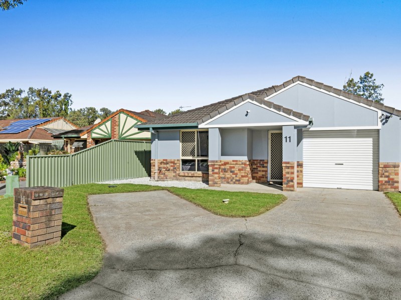 11 Trade Winds Drive, Helensvale QLD 4212