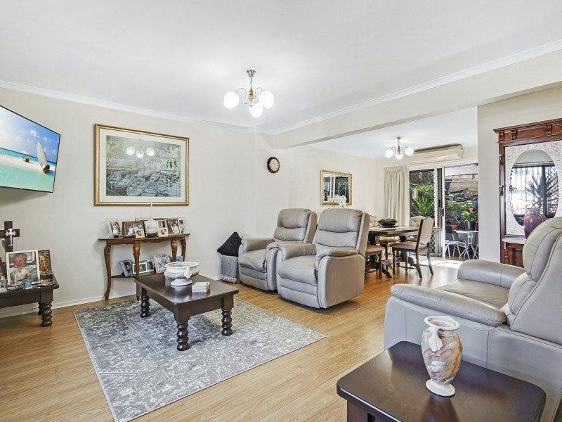 4/105 Ridgeway Avenue, Southport QLD 4215