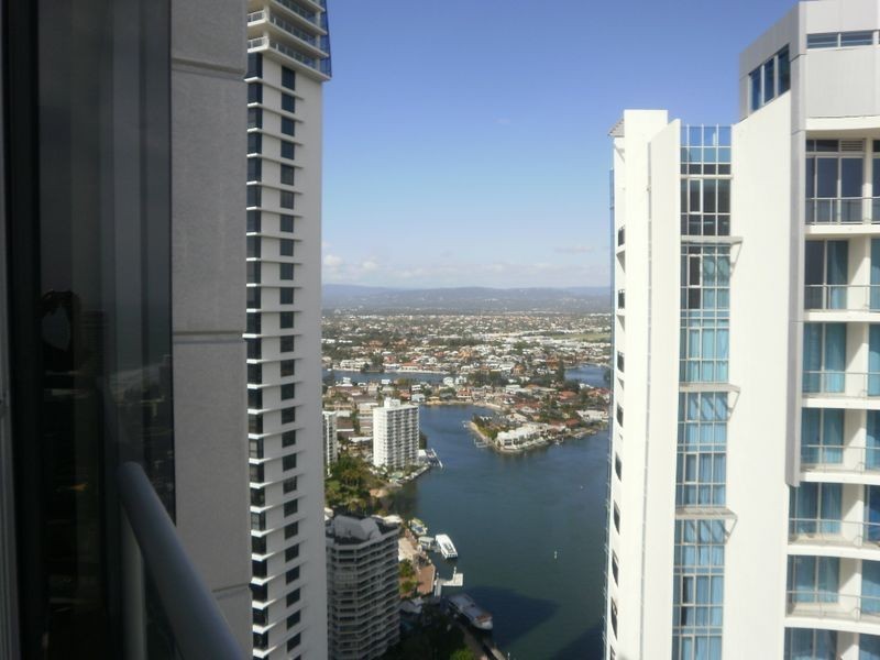 23 Ferny Avenue, Surfers Paradise QLD 4217