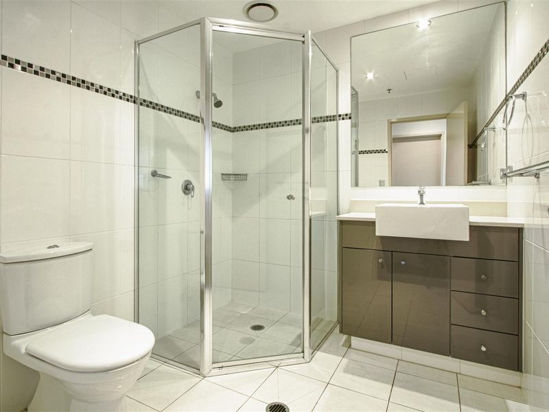 803/18 Cypress Avenue, Surfers Paradise QLD 4217