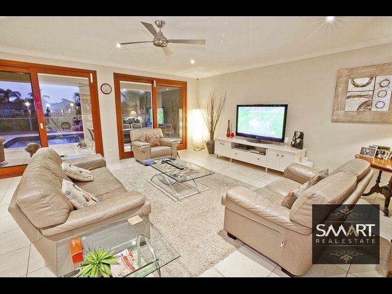 48 Charolais Cresent, Benowa QLD 4217