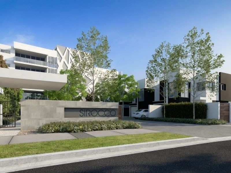 1 Compass Drive, Biggera Waters QLD 4216