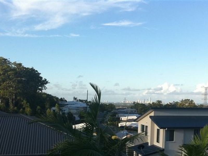 40 Worchester Terrace, Reedy Creek QLD 4227