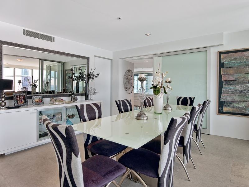 6101/9 Hamilton Avenue, Surfers Paradise QLD 4217