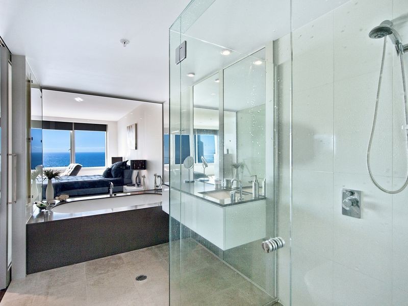 6101/9 Hamilton Avenue, Surfers Paradise QLD 4217