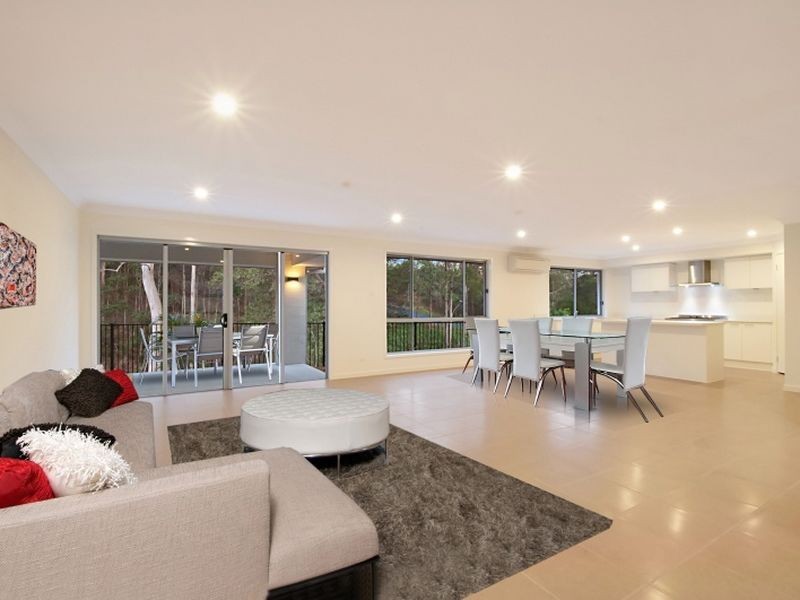 9/205 Crane Cresent, Nerang QLD 4211