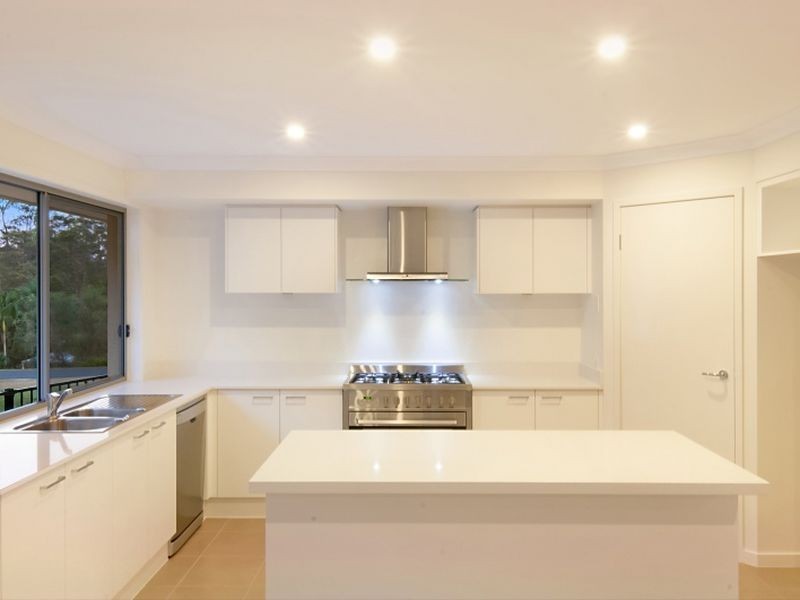 9/205 Crane Cresent, Nerang QLD 4211