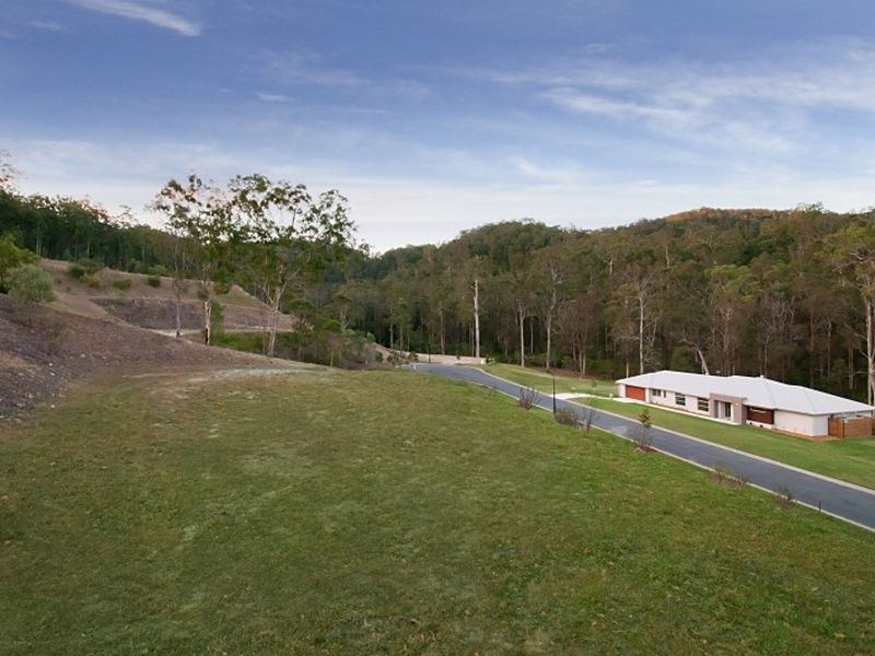 9/205 Crane Cresent, Nerang QLD 4211