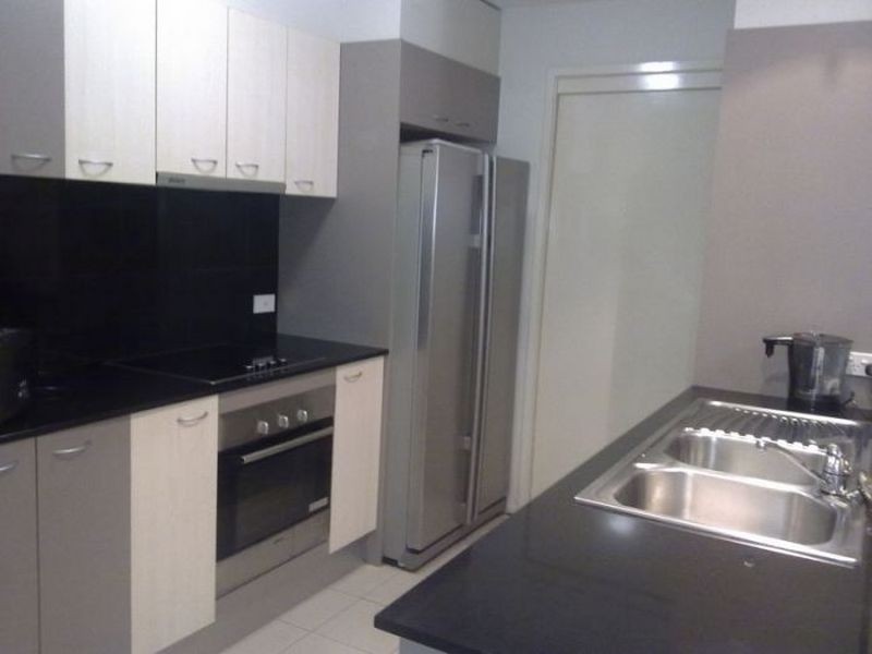 312/23 Cypress Avenue, Surfers Paradise QLD 4217