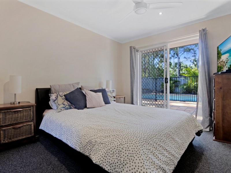 27 Manly Drive, Robina QLD 4226