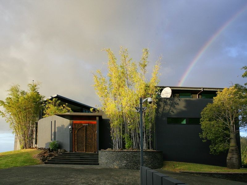 948 Mt Nebo Road, Camp Mountain QLD 4520