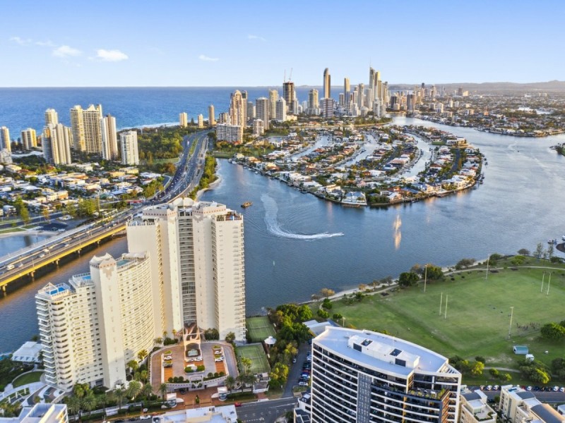 B9-1/75 Brighton Parade, Southport QLD 4215