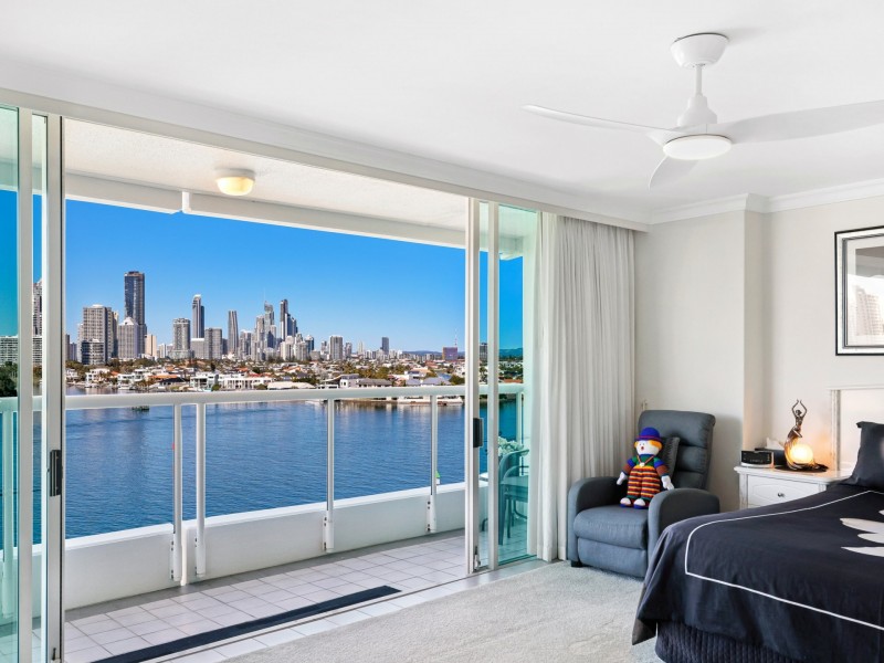 B9-1/75 Brighton Parade, Southport QLD 4215