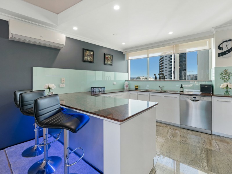 B9-1/75 Brighton Parade, Southport QLD 4215