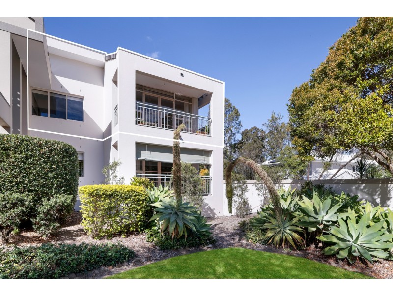 21/76-80 Chichester Drive, Arundel QLD 4214