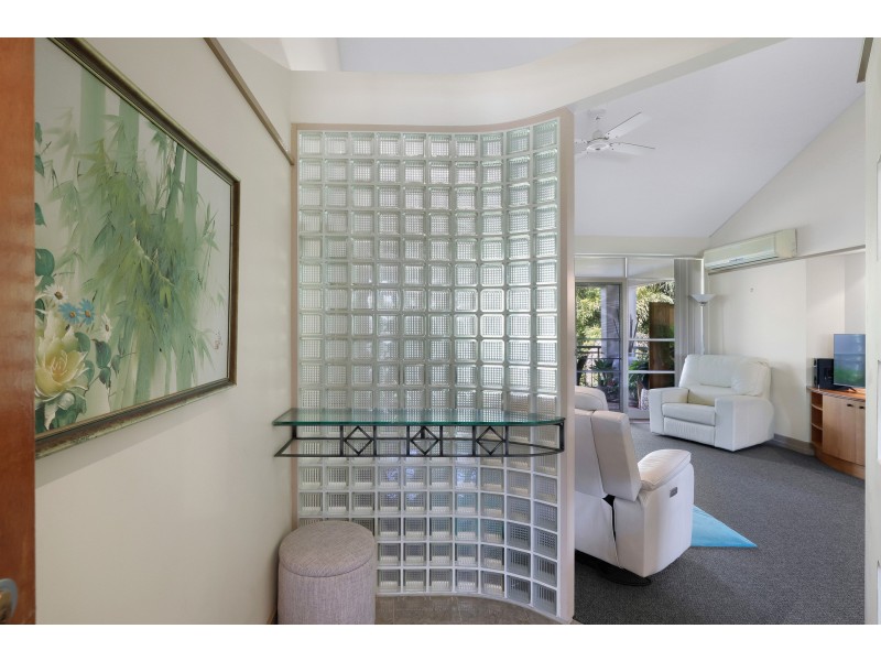 21/76-80 Chichester Drive, Arundel QLD 4214