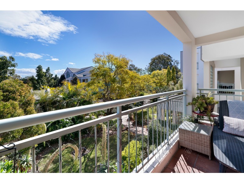 21/76-80 Chichester Drive, Arundel QLD 4214
